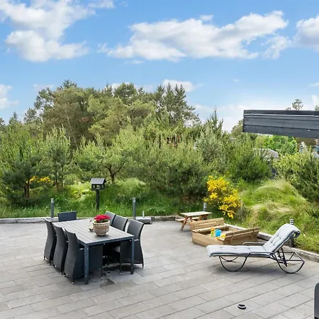 Vakantiehuis Rasmina - 1-2km From The Sea By Interhome
